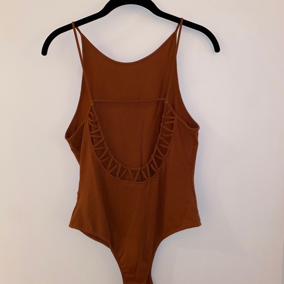 Open Back Pacsun/LA Hearts Bodysuit - Picture 1 of 3